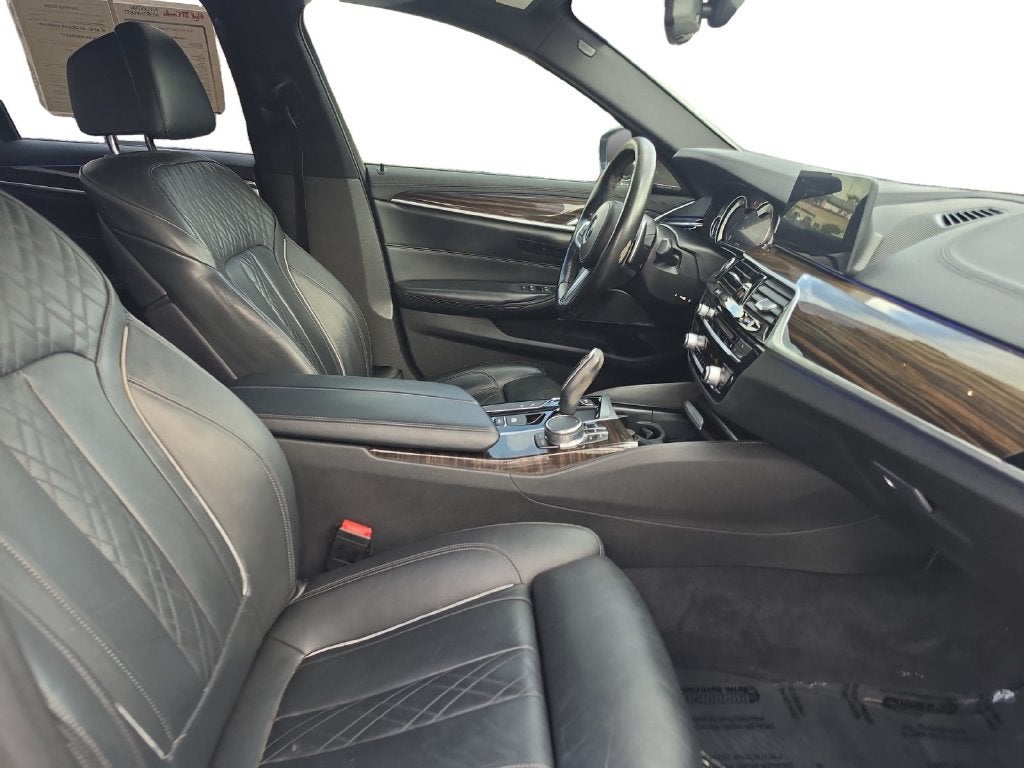 2017 BMW 5 Series 530i